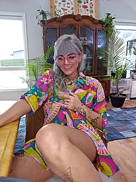 anyalikestosuck online show from 01-12-26, 10:26