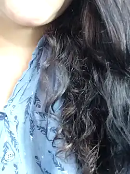 Snapshot of Doll_Nepali chatting on 12-22-24, 04:28 Doll Nepali online show from 12-22-24, 04:28