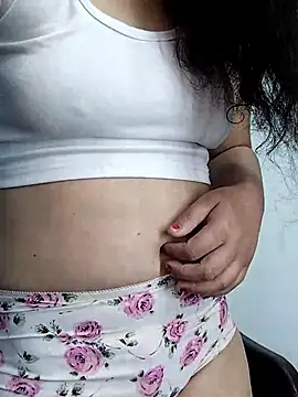 Snapshot of Doll_Nepali chatting on 02-25-25, 04:03 Doll Nepali online show from 02-25-25, 04:03