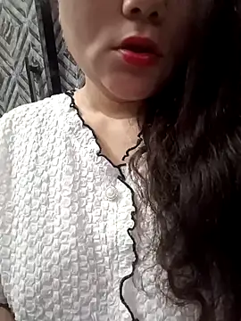 Snapshot of Doll_Nepali chatting on 03-10-25, 06:23 Doll Nepali online show from 03-10-25, 06:23