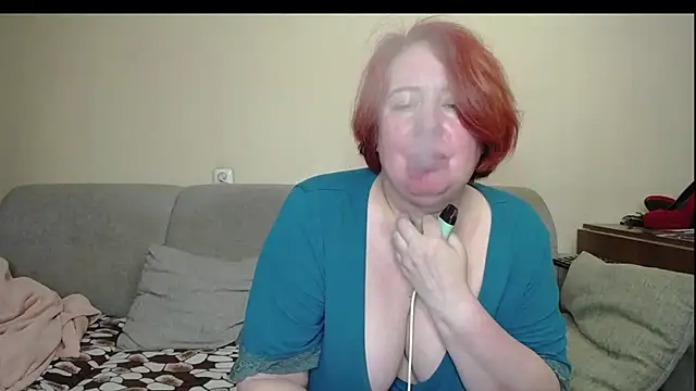 NikolRedMilf online show from 09-11-25, 09:37