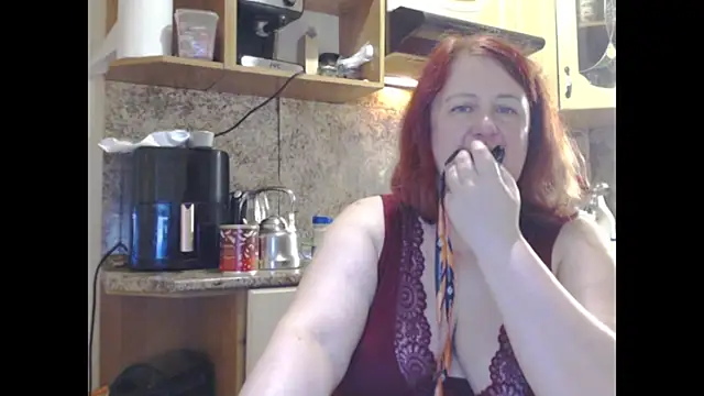 NikolRedMilf online show from 06-05-26, 10:15