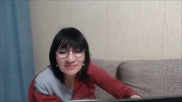 Erica95Bloom online show from 02-08-25, 08:53