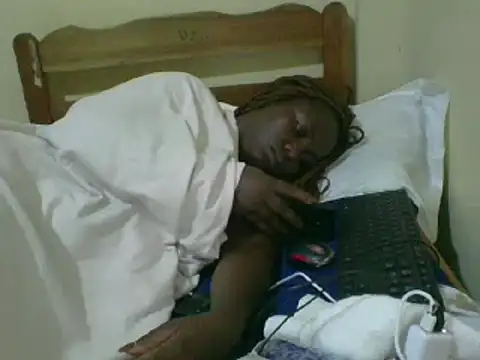 Snapshot of sweet-frida22 chatting on 02-14-25, 03:54 sweet-frida22 online show from 02-14-25, 03:54