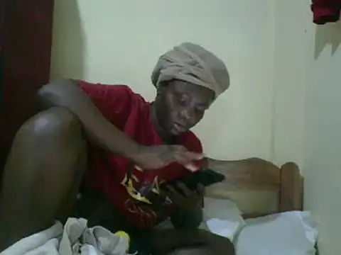 Snapshot of sweet-frida22 chatting on 02-17-25, 04:59 sweet-frida22 online show from 02-17-25, 04:59