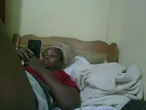 sweet-frida22 online show from 02-17-25, 08:04