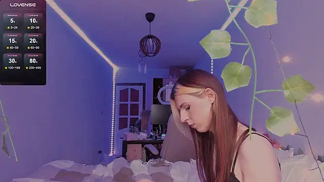  eva  pleasure  online show from 12-04-25, 08:34