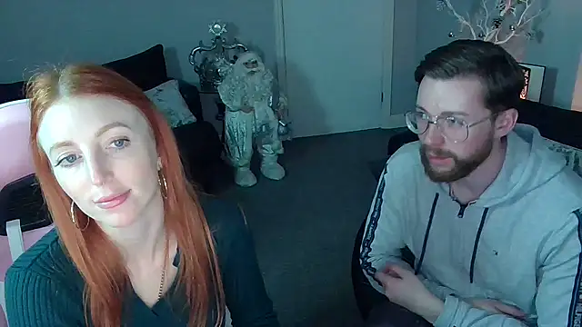 Red firesquirt online show from 12-21-24, 09:25