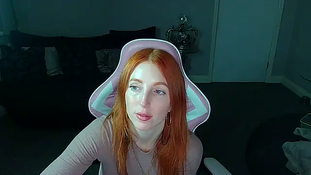 Red firesquirt online show from 01-22-25, 02:03