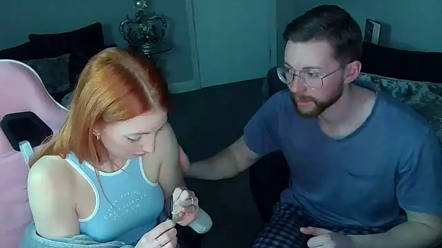 Red firesquirt online show from 03-01-25, 09:37