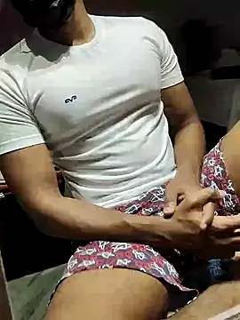 Snapshot of xxxhugedick0001 chatting on 03-01-25, 06:43 xxxhugedick0001 online show from 03-01-25, 06:43