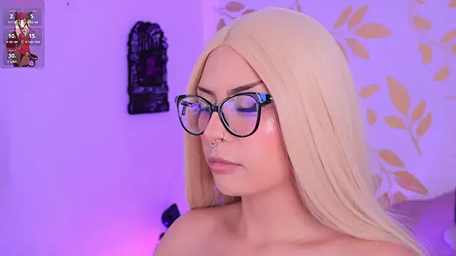 Misselektra   online show from 10-23-25, 04:34