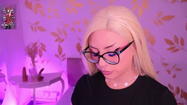 Misselektra   online show from 02-13-26, 05:47