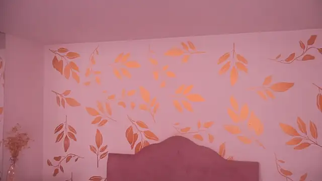 Snapshot of Misselektra__ chatting on 07-23-26, 04:21 Misselektra online show from 07-23-26, 04:21