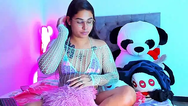 mabellfox online show from 11-23-25, 05:24