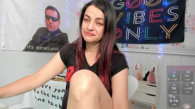 LovelyAzucena online show from 01-16-25, 02:41