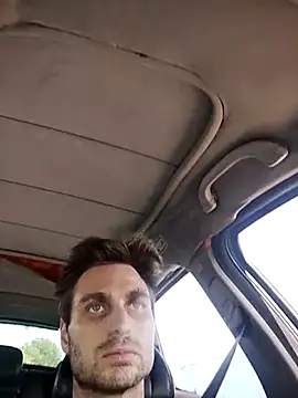 Snapshot of trap_xandi_playlist chatting on 09-12-25, 11:10 trap xandi playlist online show from 09-12-25, 11:10