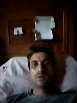 Snapshot of trap_xandi_playlist chatting on 09-18-25, 12:18 trap xandi playlist online show from 09-18-25, 12:18