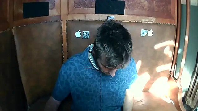 Snapshot of trap_xandi_playlist chatting on 10-12-25, 10:25 trap xandi playlist online show from 10-12-25, 10:25