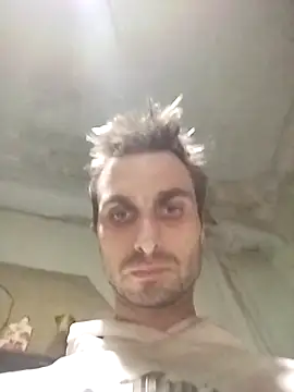 Snapshot of trap_xandi_playlist chatting on 10-29-25, 04:53 trap xandi playlist online show from 10-29-25, 04:53