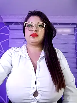 MiiaaJoness online show from 02-14-25, 06:08