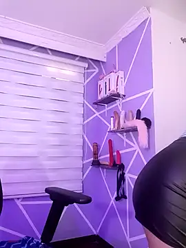 MiiaaJoness online show from 02-28-25, 06:09