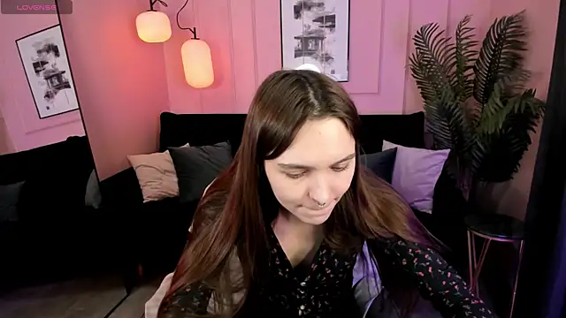 ChloeSunny online show from 05-24-26, 05:56