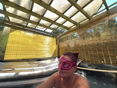 Snapshot of prainxxx22 chatting on 10-18-25, 06:30 prainxxx22 online show from 10-18-25, 06:30