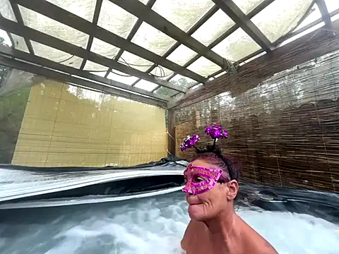 Snapshot of prainxxx22 chatting on 10-29-25, 06:20 prainxxx22 online show from 10-29-25, 06:20