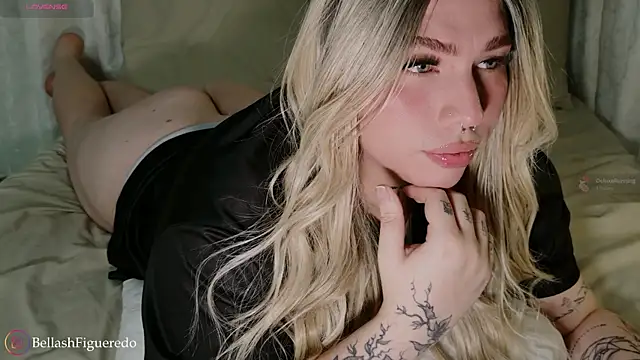 IsabellaFigueredo   online show from 10-29-25, 07:54