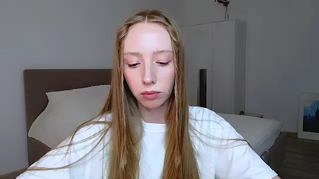 Luna insniity online show from 12-08-24, 08:47