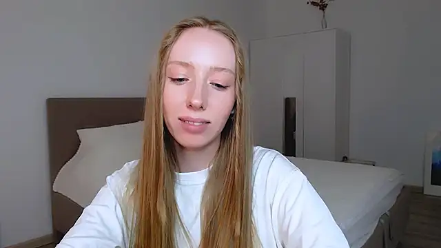 Luna insniity online show from 12-09-24, 03:18