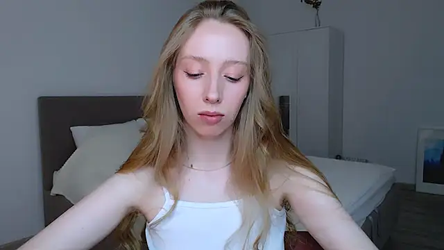 Luna insniity online show from 12-12-24, 07:59