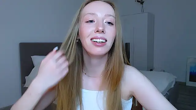 Luna insniity online show from 12-22-24, 10:36