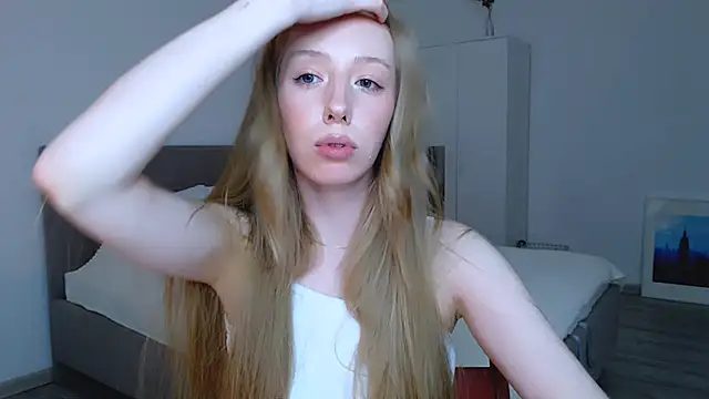 Luna insniity online show from 01-13-25, 12:09