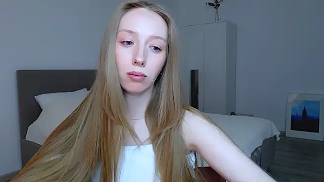 Luna insniity online show from 01-27-25, 08:28