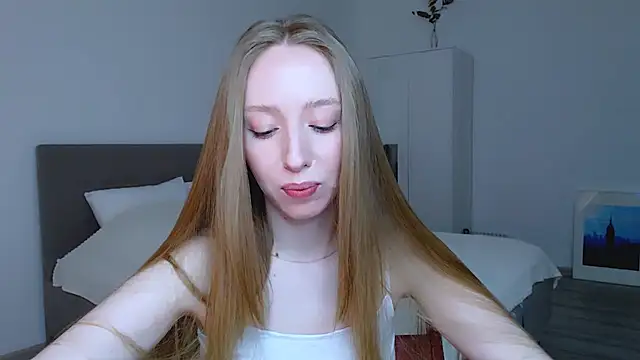 Luna insniity online show from 02-06-25, 08:34