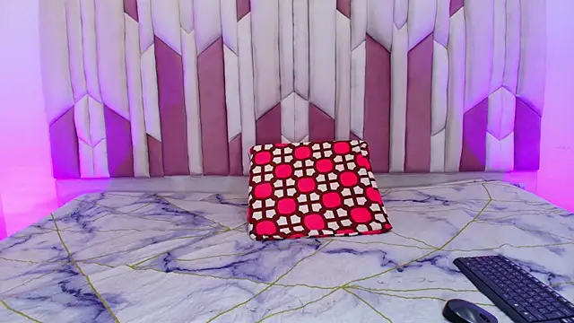 lucyy gray online show from 10-15-25, 03:06