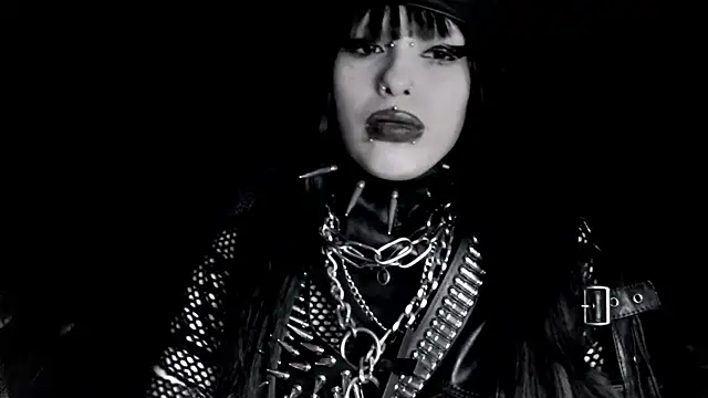 XXIOUX online show from 04-09-26, 04:01