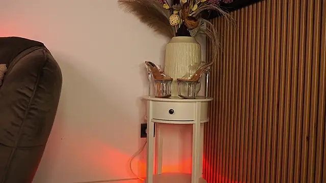 KimyBroox online show from 10-08-25, 07:11