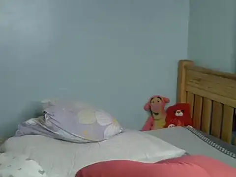 Snapshot of Enkarxx chatting on 03-21-25, 07:44 Enkarxx online show from 03-21-25, 07:44