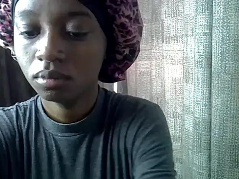 Snapshot of Enkarxx chatting on 09-25-25, 11:25 Enkarxx online show from 09-25-25, 11:25