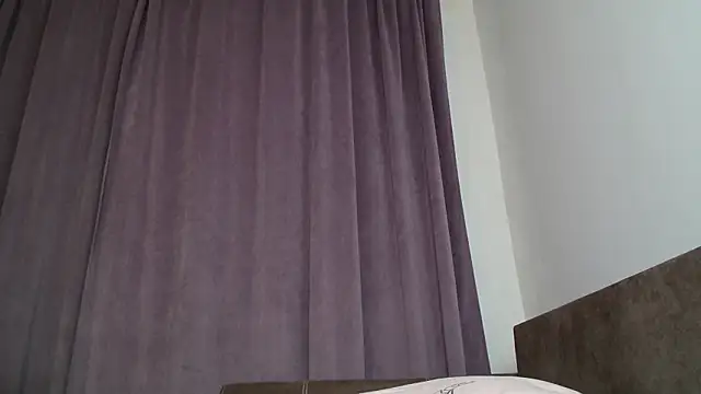 LadyMilfxxx online show from 10-09-25, 04:16