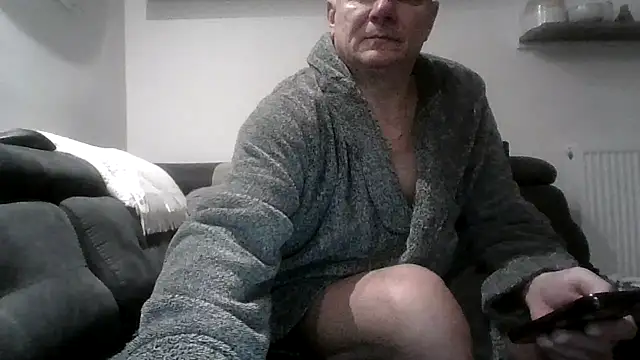 jaaako970 online show from 11-18-25, 08:24