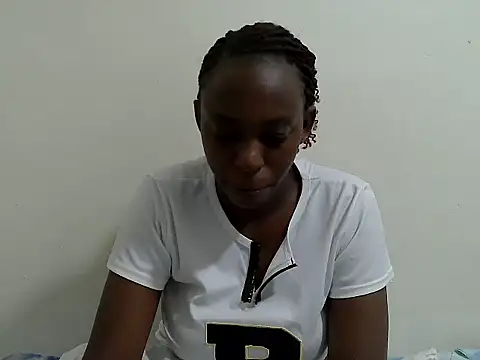 Snapshot of lizbela1 chatting on 05-22-26, 04:23 lizbela1 online show from 05-22-26, 04:23
