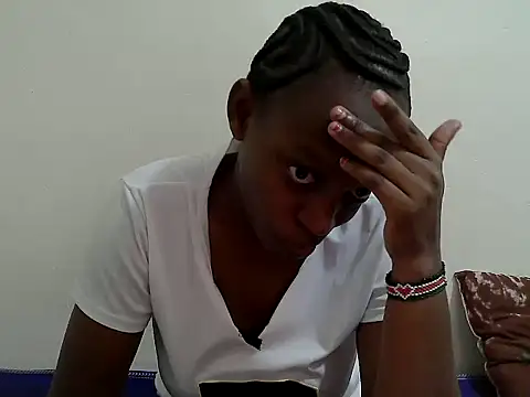 lizbela1 online show from 07-28-26, 01:54