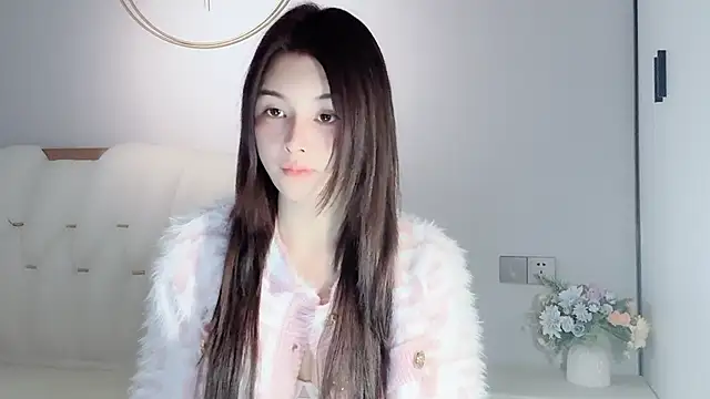 Snapshot of lvy-w chatting on 12-30-24, 06:42 lvy-w online show from 12-30-24, 06:42