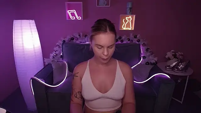 RikaRaily online show from 12-20-24, 08:38