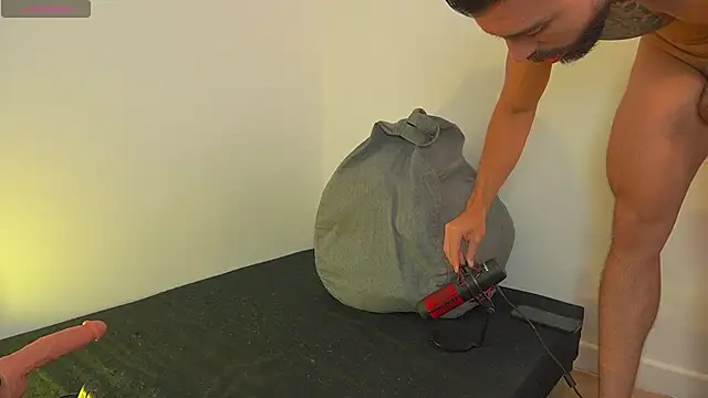 Markbrown online show from 03-31-26, 08:20