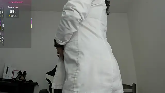 Snapshot of Sex-Psychology chatting on 04-23-26, 08:00 Sex-Psychology online show from 04-23-26, 08:00